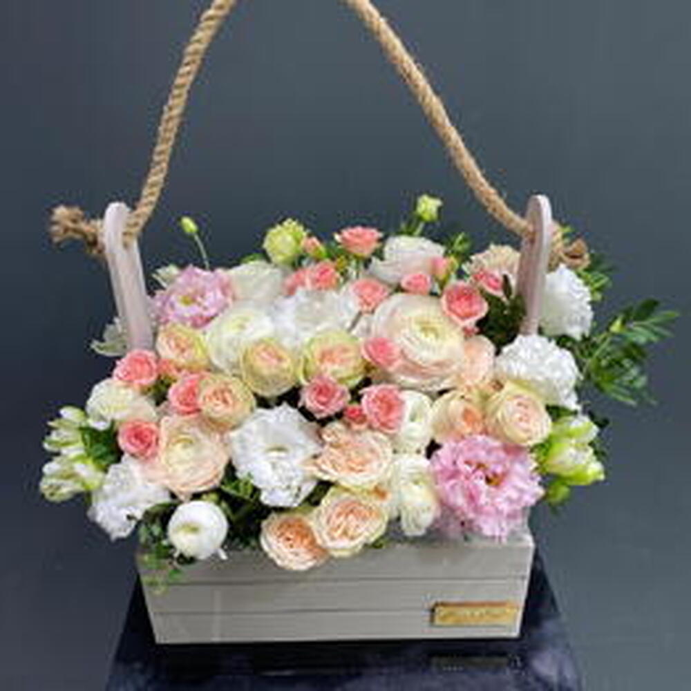 rose  USD, delivery in city 10 min Flowwow - flower delivery Laranjal  Do Jari