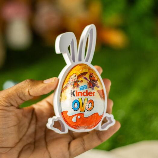 Presente Kinder Ovo com orelhas