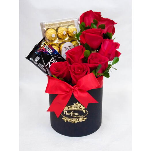 Box Florfina com 8 rosas e 2 chocolates