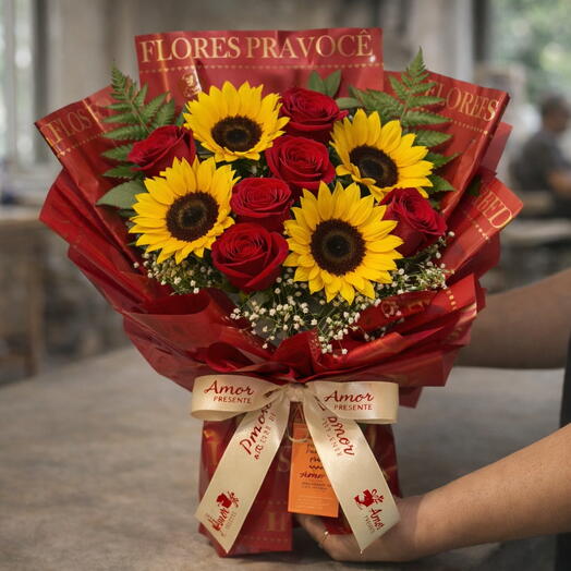 Buquê com Girassois e Rosas Vermelhas Premium