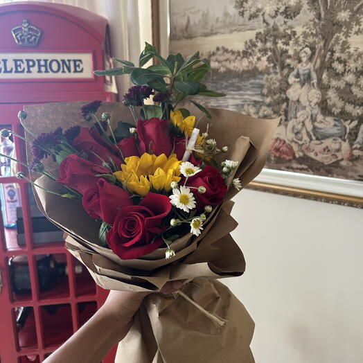 Buquê 6 Rosas Vermelhas