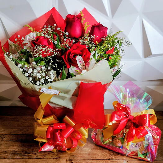 Buquê com Caixa de Ferrero Rocher