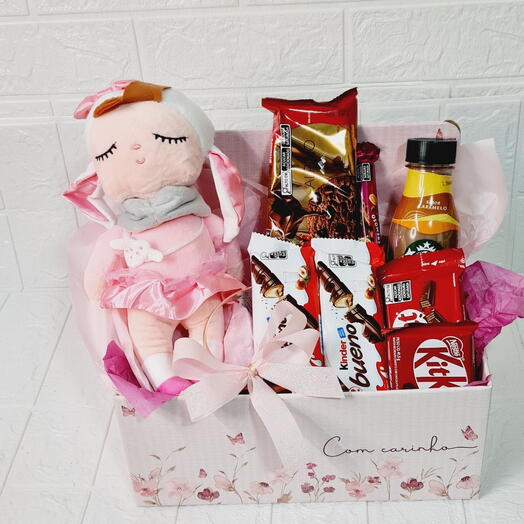 Caixa com Boneca de Pano