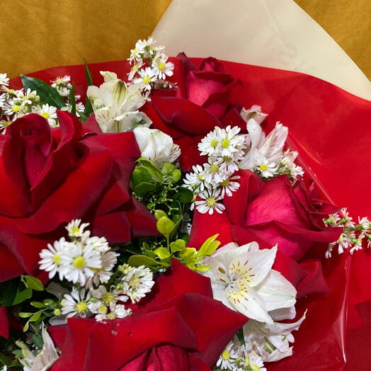 Buquê Especial de Rosas Vermelhas