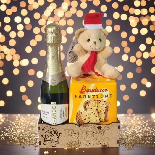 Cesta de Natal Com Mini Espumante Branco Chandon, Mini Panettone E Mini Urso