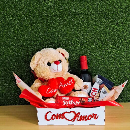 Cesta com Urso, Chocolates e Vinho
