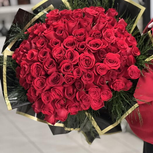 Buquê 100 Rosas