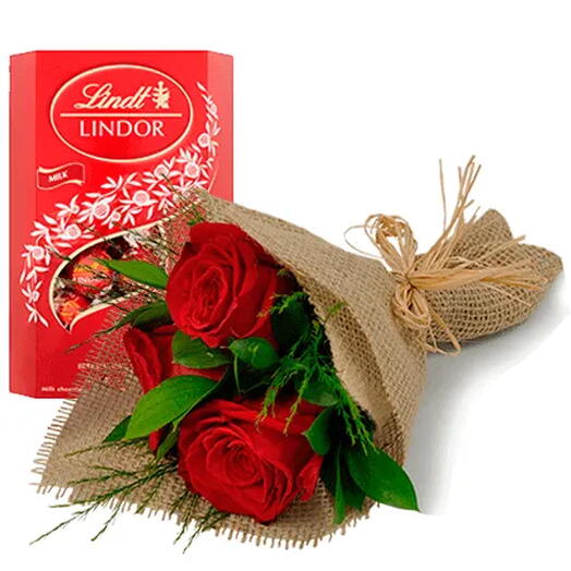 Buquê trio de Rosas Com Lindt 37g