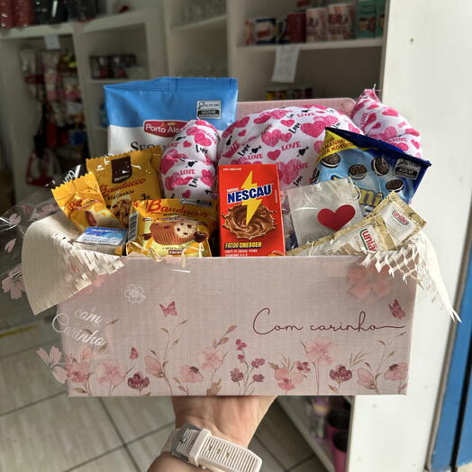 Cesta de Cafe da Manhã ou Tarde com Almofada