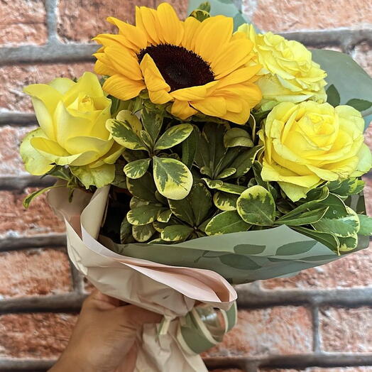 Buquê Rosa amarela e Girassol