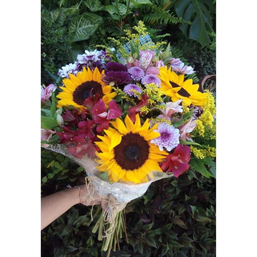 Buquê Mix com 12 Flores