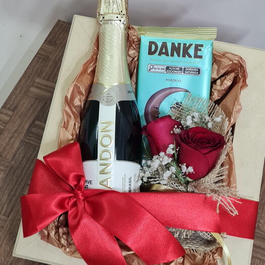 Caixa com Chandon  M