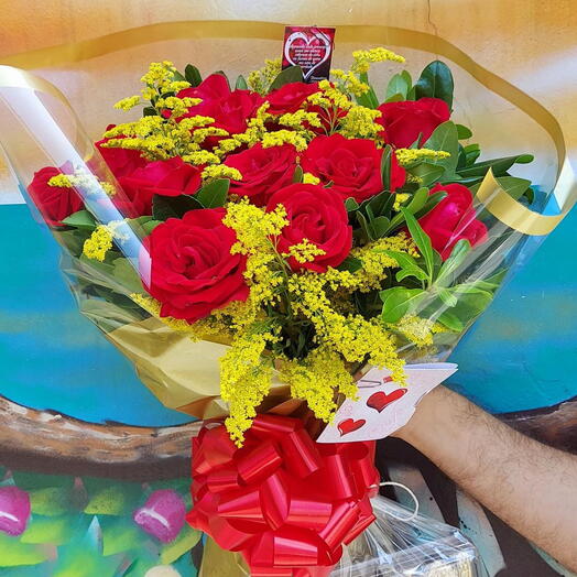 Buquê com 12 Rosas Vermelhas