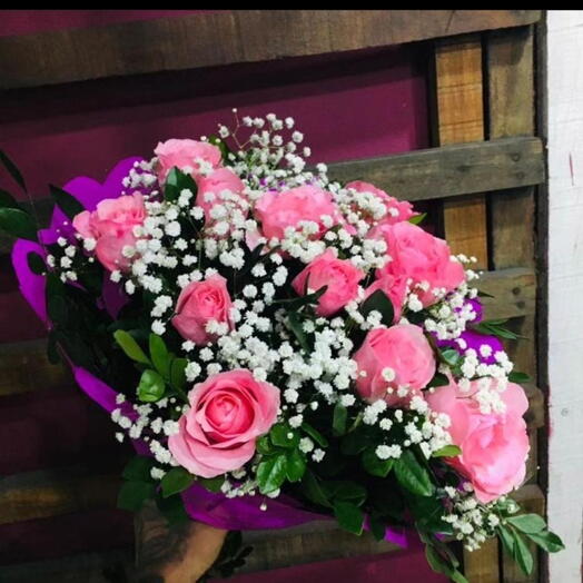 Boque de 12 rosas cor rosa