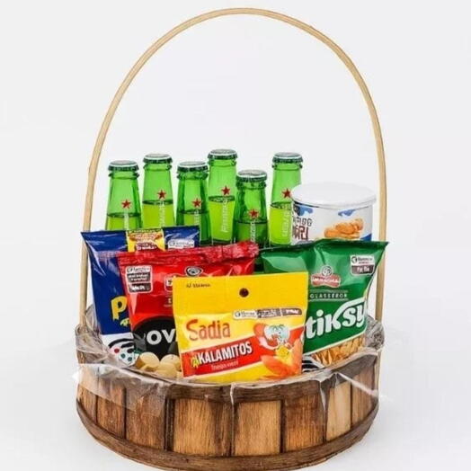 Cesta Cerveja Heineken e Petiscos