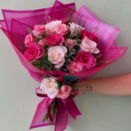 Buquê Encanto em Rosas
