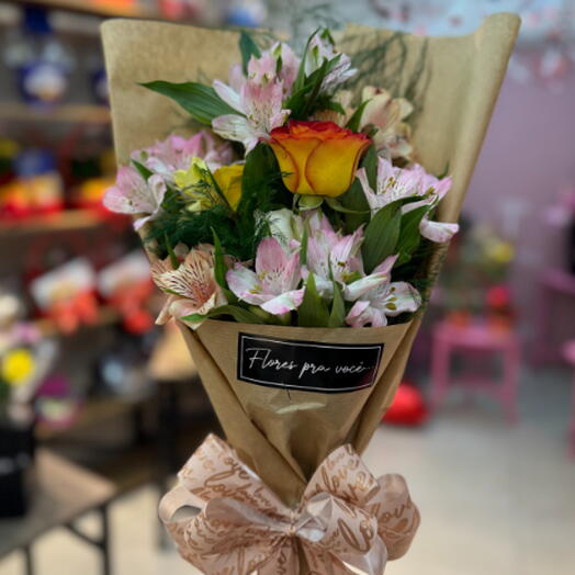 Mini Ramalhete de Astromelias