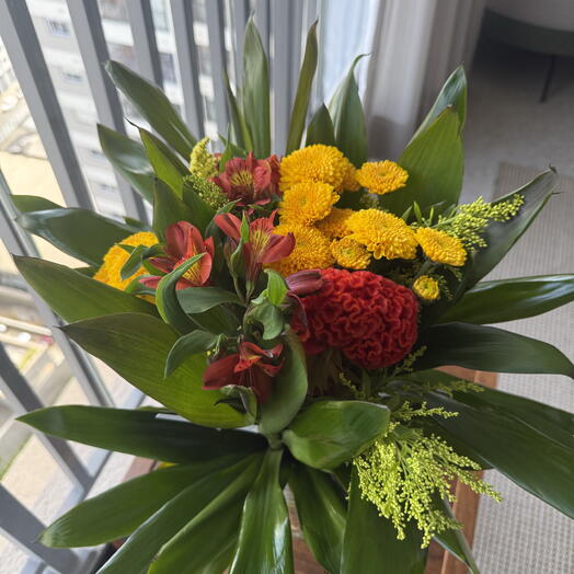 Vaso com Flores Variadas