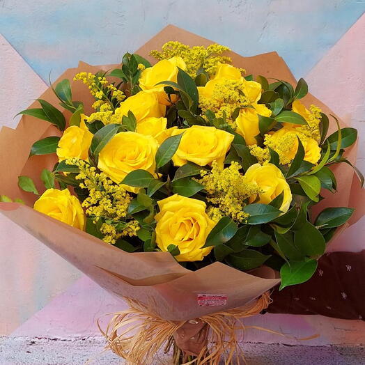 Buquê de 12 Rosas Amarelas