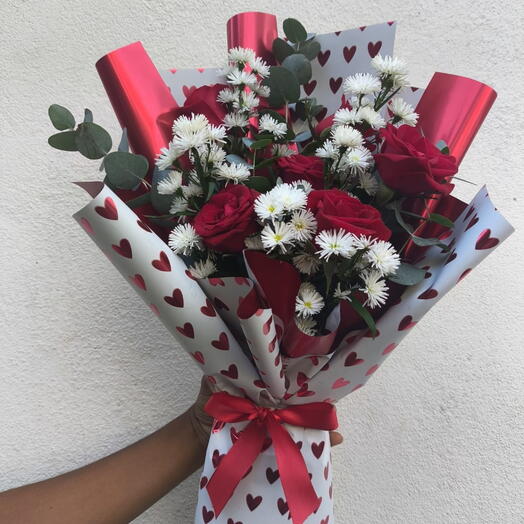 Buquê Tradicional c/6 Rosas Vermelhas