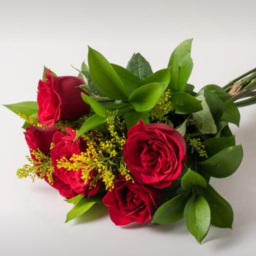 Buquê 6 Rosas Vermelhas