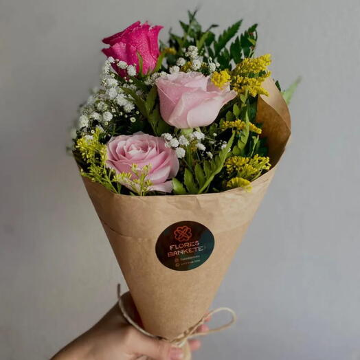 Buque de 3 Rosas Coloridas