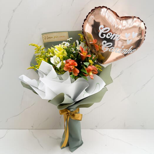 Buquê Com um Balão