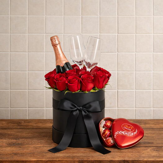 Box com Mini Chandon, 2 Taças e Trufas Lindt | La Floricultura