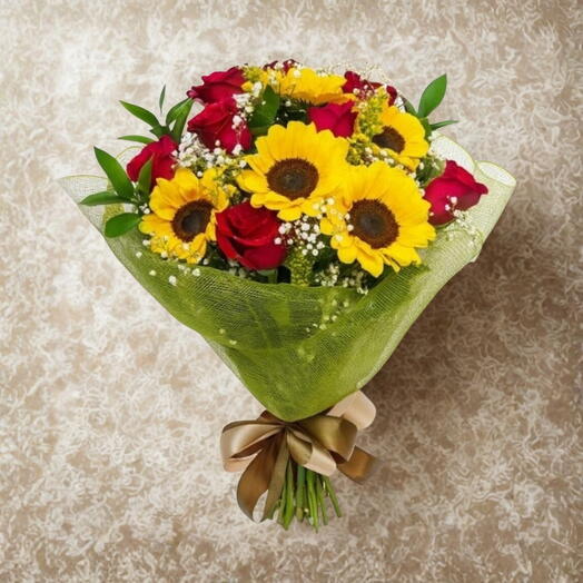 Buquê 5 Girassois e 6 Rosas Vermelhas