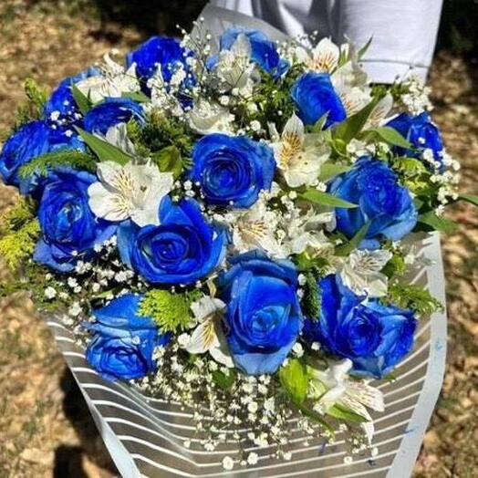 Buquê 12 Rosas Azuis
