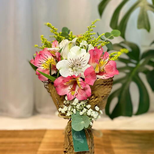 Buquê de Astromelias