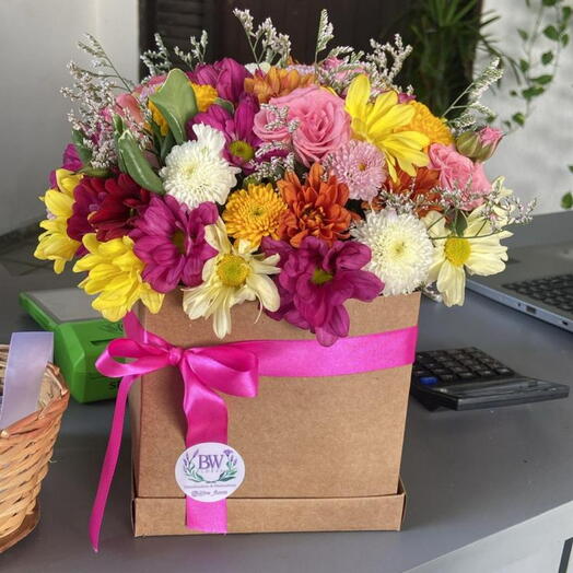 Caixa Box em Mdf com Flores do Campo