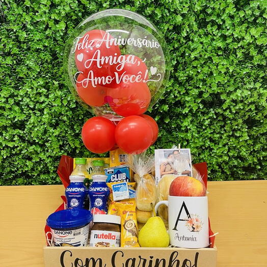 Cafe da Manhã   Tarde Completo com Balão e Caneca Personalizado