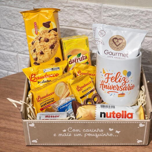 Cesta Feliz Aniversario com Cafe   Doçuras