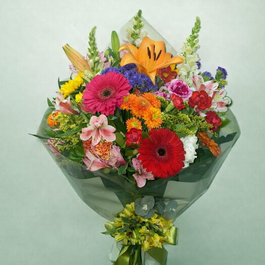 Buque de Flores e Rosas Mistas Grande