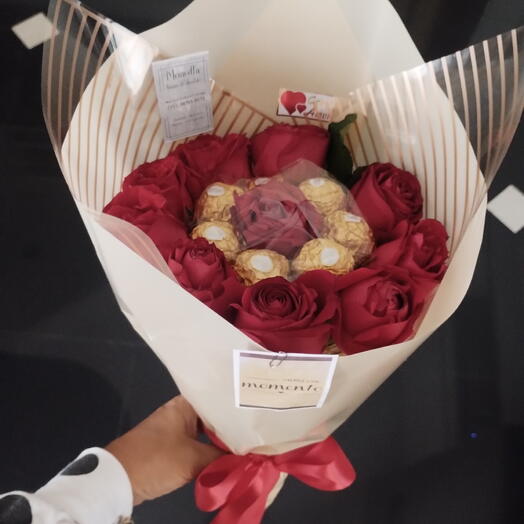 Buquê Rosas Ferrero