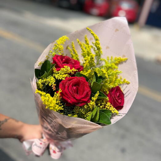 Trio de Rosas Vermelhas