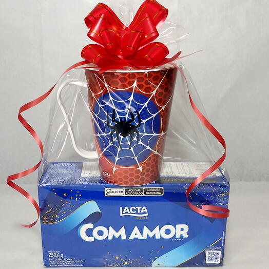 Caneca Homem Aranha e Bombons Lacta