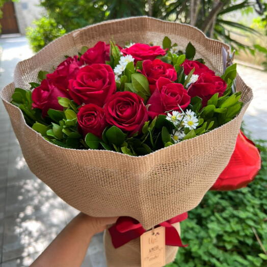 Buquê de 15 Rosas Vermelhas