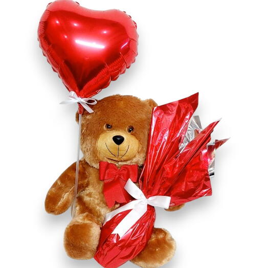 Ovo de Pascoa e ursinho Ted