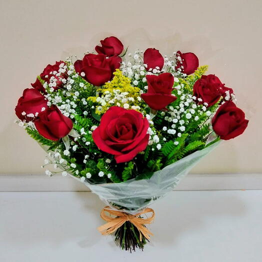 Buquê 12 Rosas Vermelhas