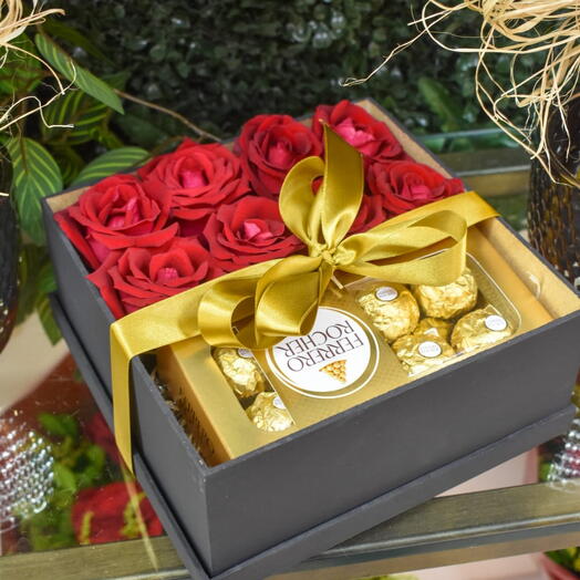 Caixa Rosas com Ferrero