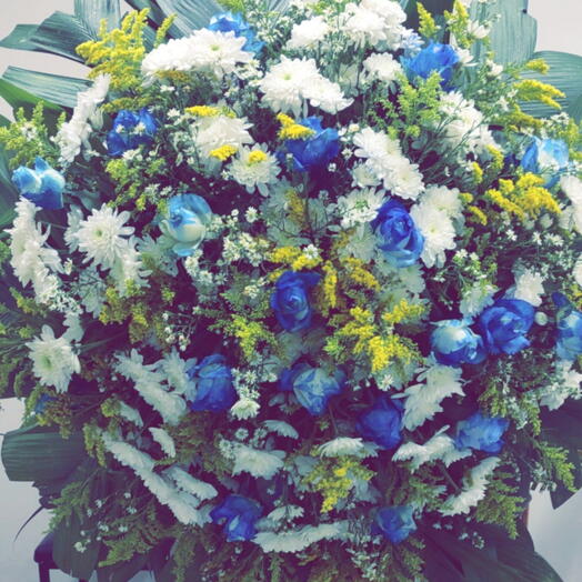 Coroa de flores azul para homen