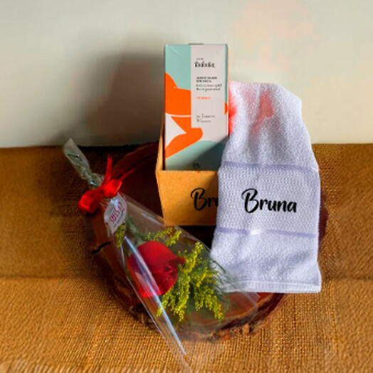 Box Natura Amor Presente: Um Gesto Inesquecivel Com Rosa Vermelha, Sabonetes Natura e Toque Personalizado