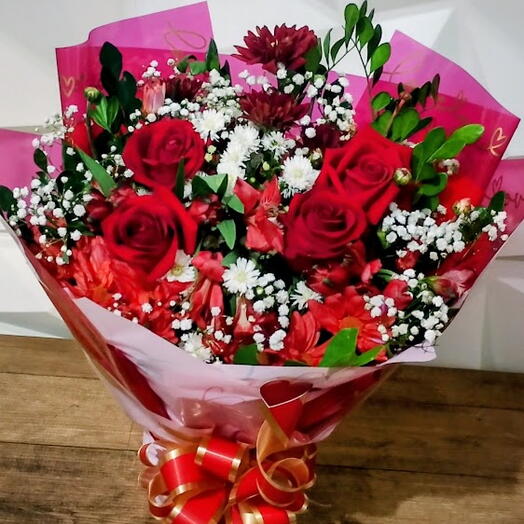 Buquê Rosas com Astromelias
