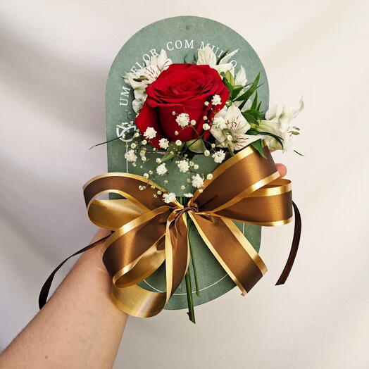 Arranjo de Rosa Premium no Cartão de Flores