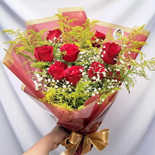 Buquê de 8 Rosas Vermelhas