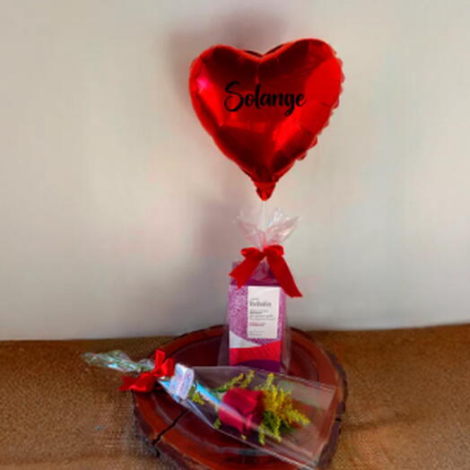 Combo Natura Rosa e Essência: Presente Romântico com Sabonetes Natura e Toque Personalizado