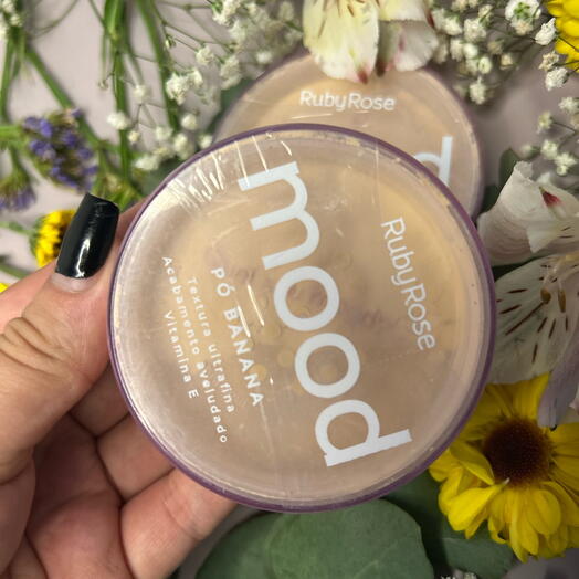 1 Po Banana Mood Rubyrose