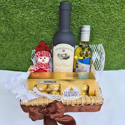 Cesta com vinho e Bombom Ferrero Rocher